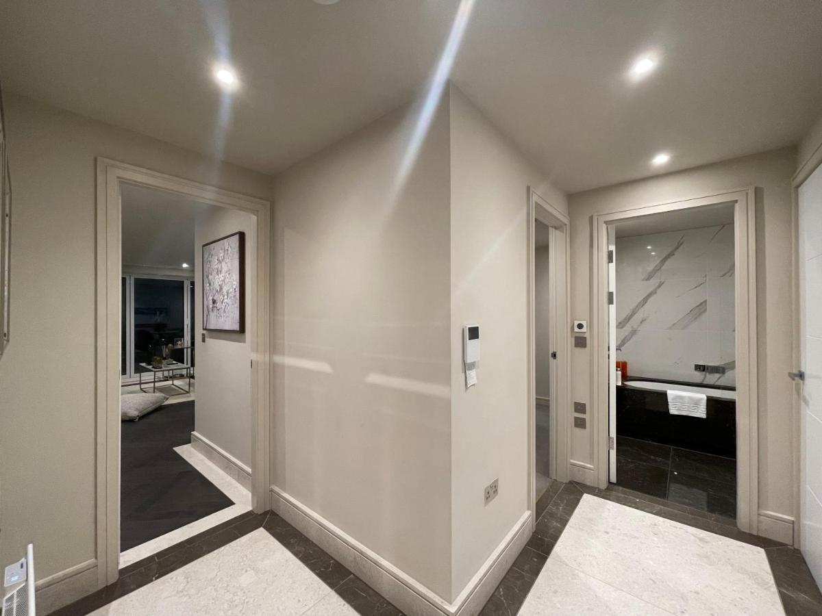 Sophisticated 1Br, 1 Ba Chigwell Designer Flat Chcl F2アパートメント エクステリア 写真